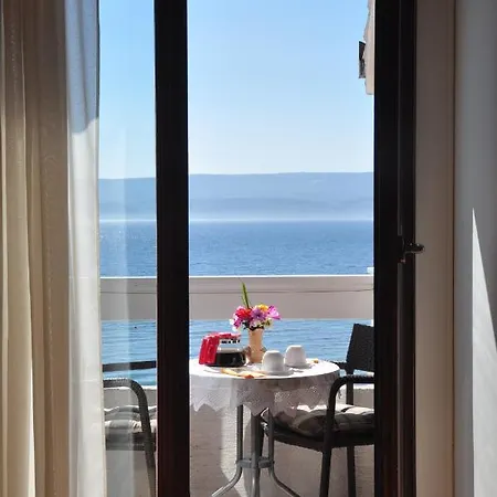 Anastazija Sea View Apartment Omis Exterior photo