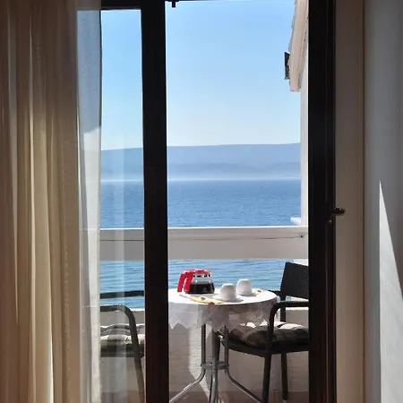 Anastazija Sea View Apartment Omis Exterior photo