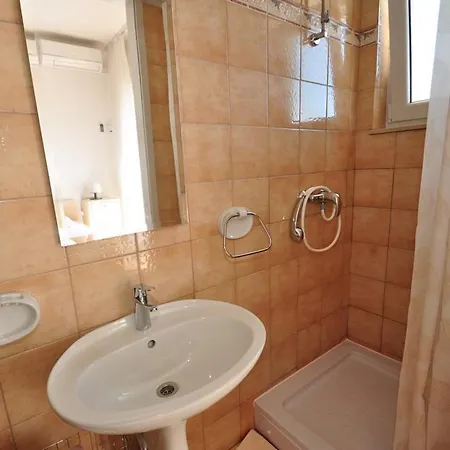 Anastazija Sea View Apartment Omis Exterior photo
