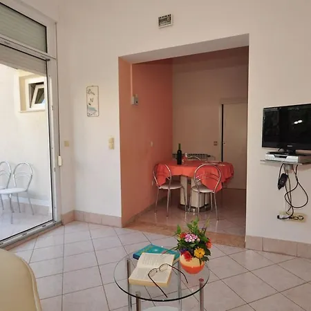 Anastazija Sea View Apartment Omis Exterior photo